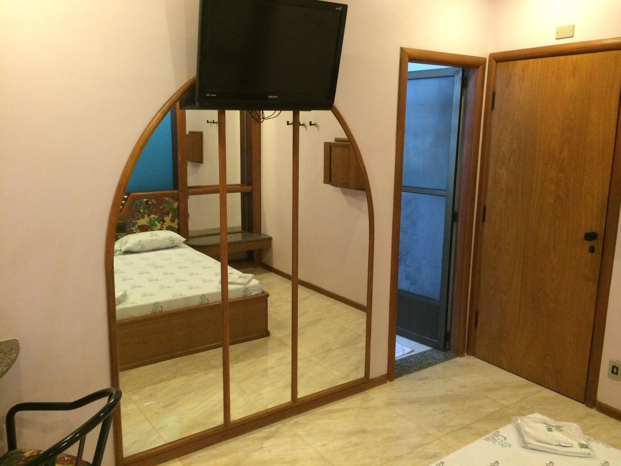 Saville Hotel Сао Паоло Екстериор снимка