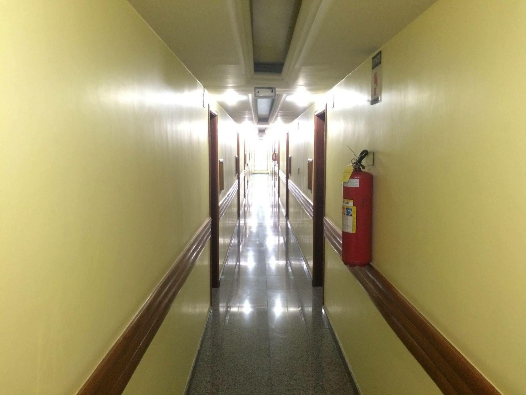 Saville Hotel Сао Паоло Екстериор снимка
