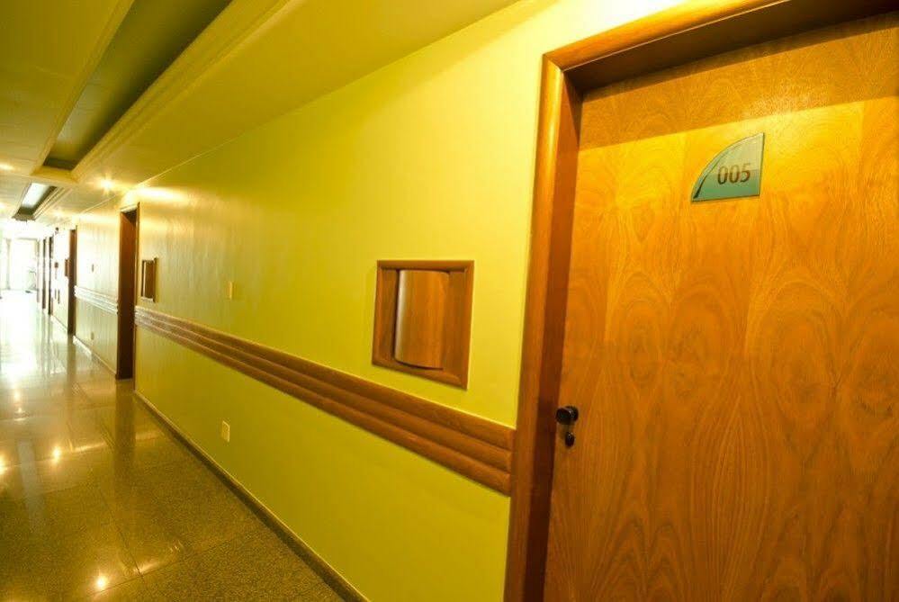 Saville Hotel Сао Паоло Екстериор снимка